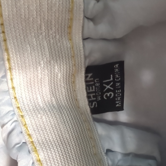 Light wash distressed elastic waist denim paper bag style shorts - Picture 3 of 3